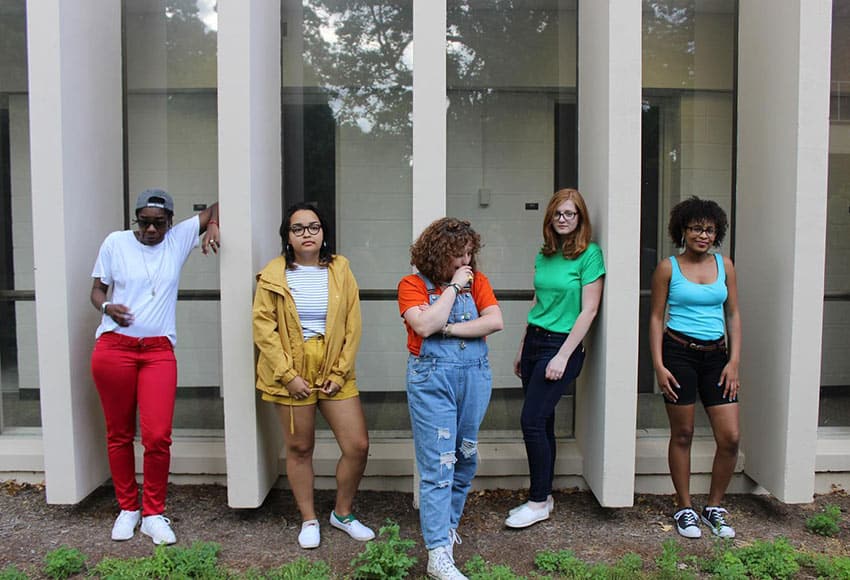 Group photo of Sorry, Peach